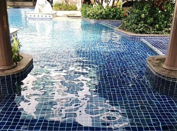 Baan Sathorn Riverfront Bangkok Esterno foto